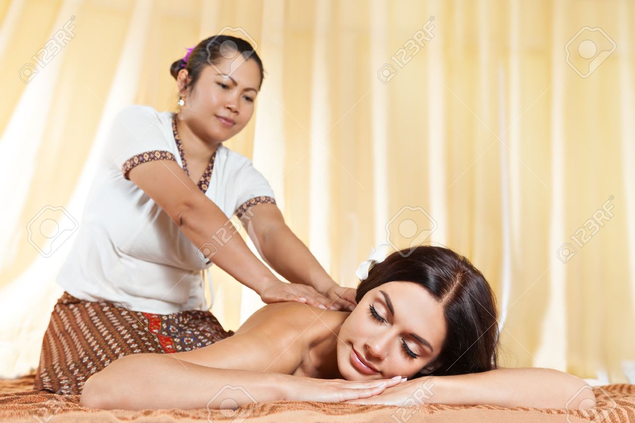 Cuáles son los beneficios de las terapias de masajes tailandeses